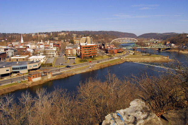 MtIdaViewDowntownEaston View of downtown Easton and the Delaware and Lehigh Rivers from Mt. Ida.